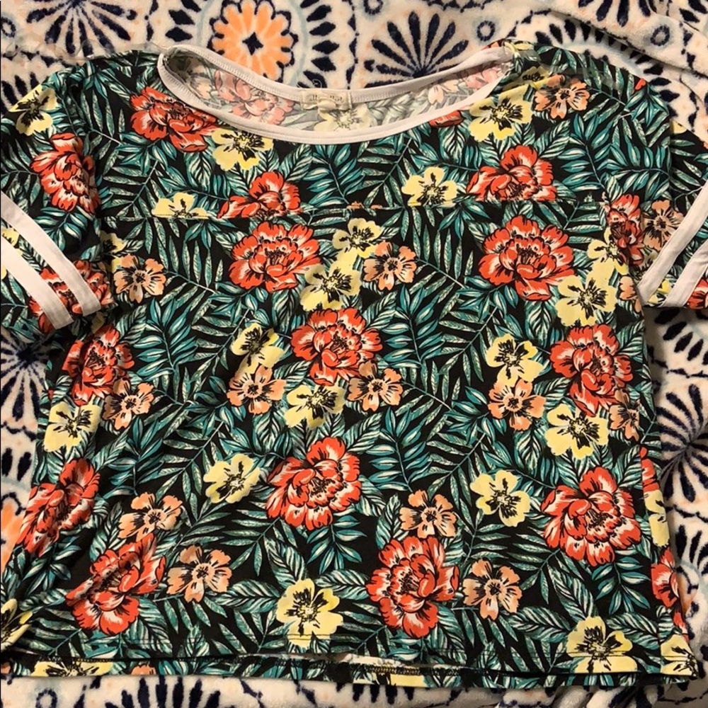 Short sleeve multi colored shirt with flowers